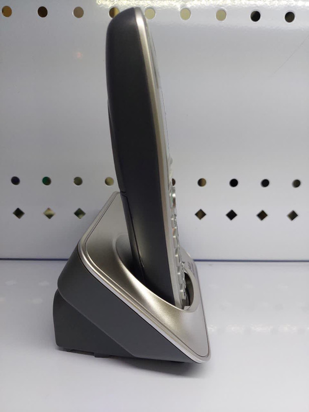 تلفن پاناسونیک بی سیم مدل ۳۷۱۱ نقرهای